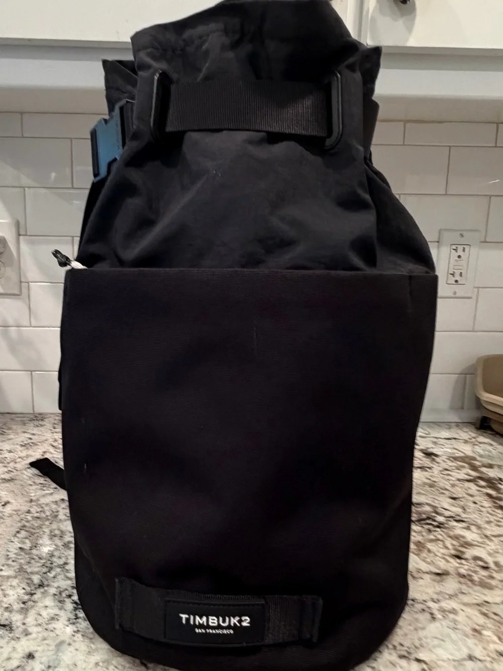 Timbuk2 sleek roll